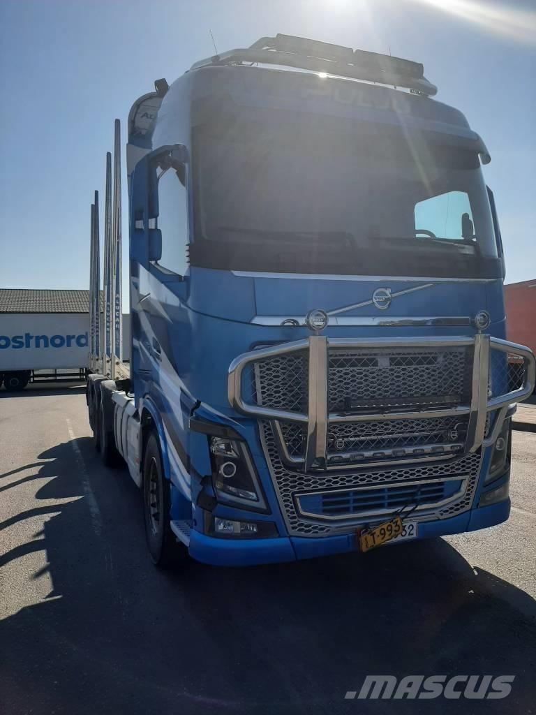 Volvo FH 16 Transporte de madera