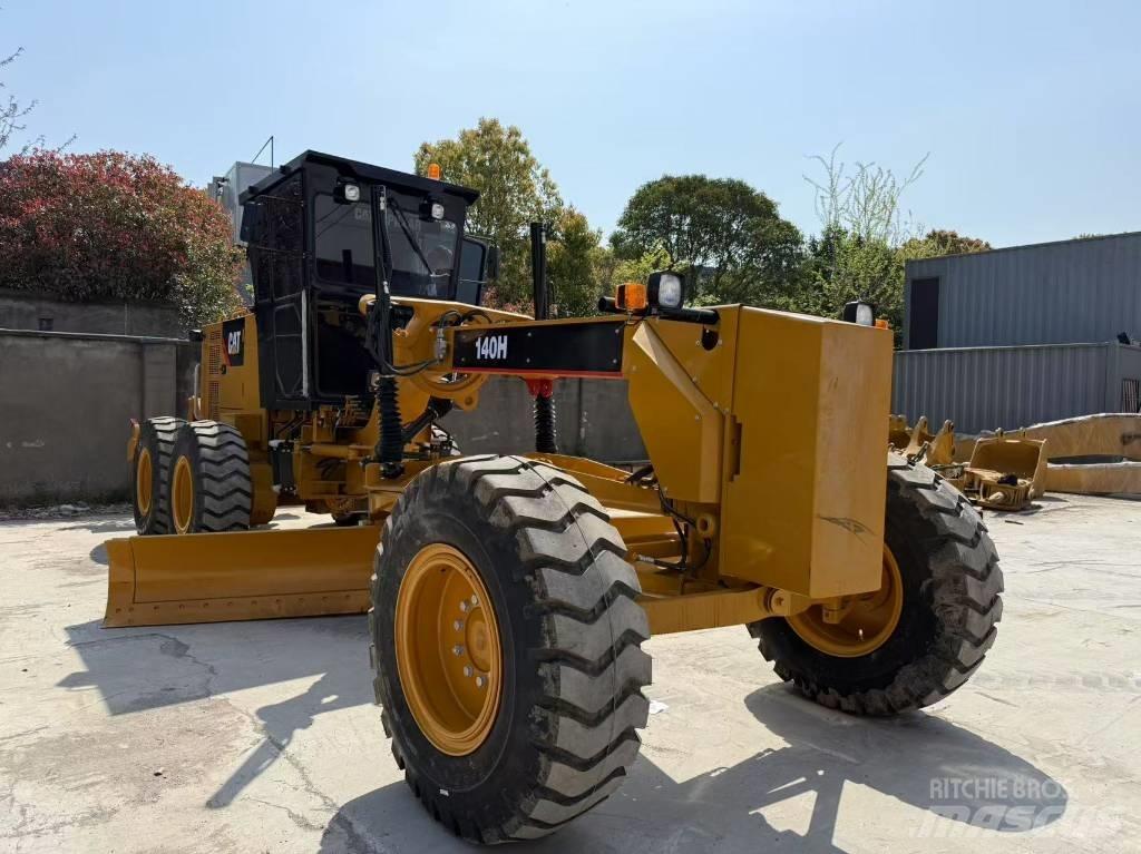 CAT 140 H Motoniveladoras