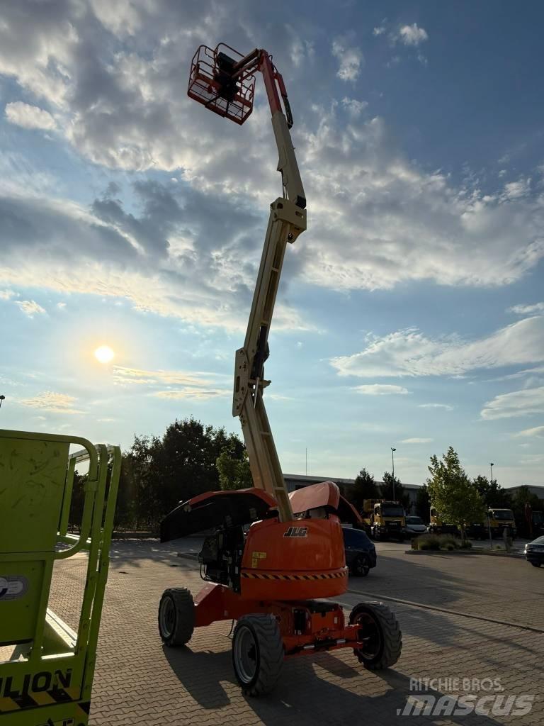 JLG EC450AJ Plataforma de trabajo articulada