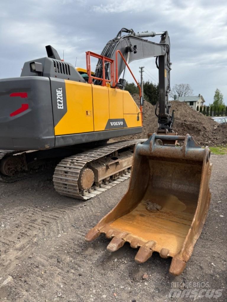 Volvo EC 220 EL Excavadoras de cadenas