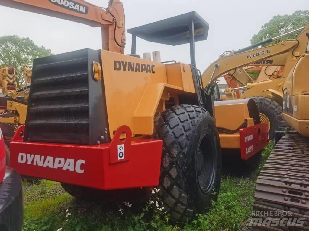 Dynapac ca251d Rodillos de un solo tambor