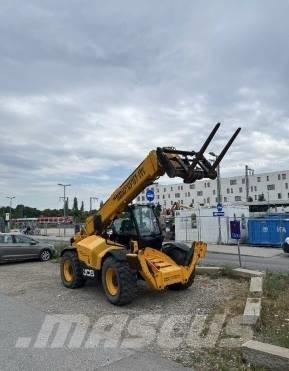 JCB 540-140 Carretillas telescópicas