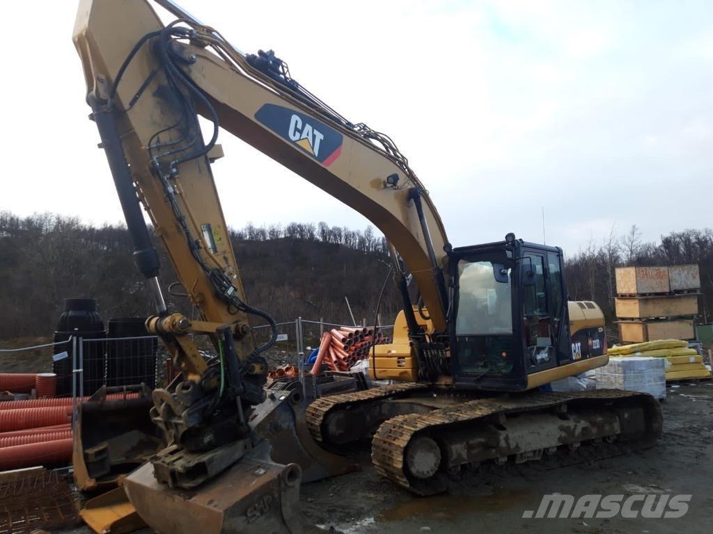 CAT 323 D L Excavadoras de cadenas