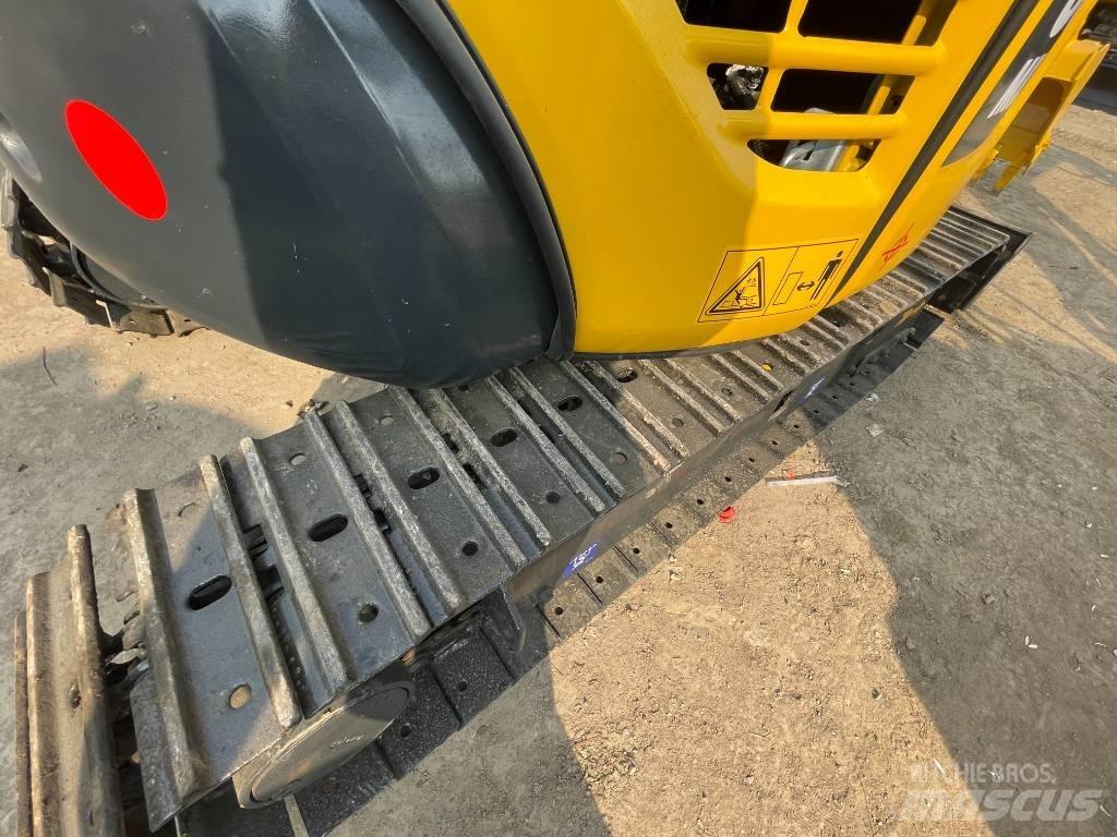 Komatsu PC 30 Excavadoras de cadenas