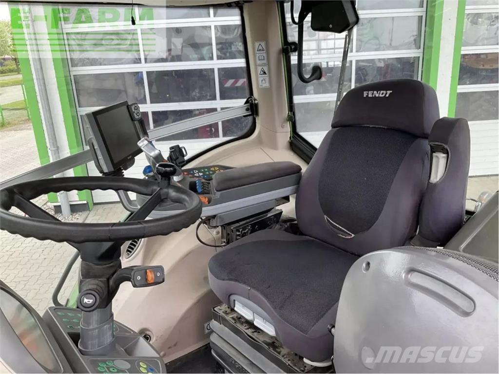 Fendt 826 vario s4 Tractores