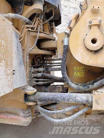CAT 988K Cargadoras sobre ruedas