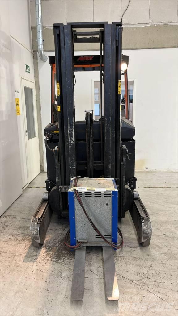 Rocla HS 16 F 5400 Carretillas retráctiles