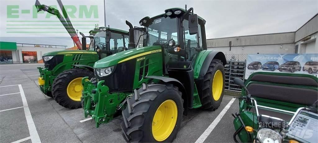 John Deere 6090m Tractores