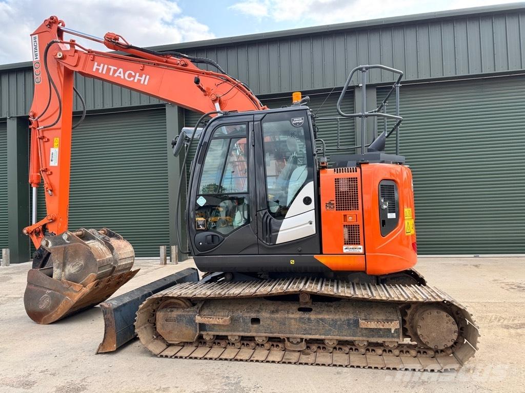 Hitachi ZX 135USBL-6 Excavadoras de cadenas