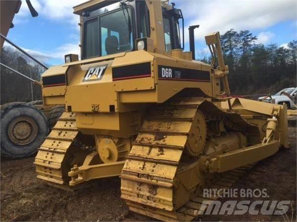CAT D 6 R Buldozer sobre oruga