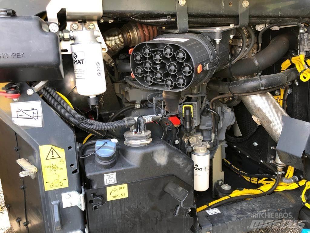 Bomag BW 174 AP-4v Rodillos de doble tambor
