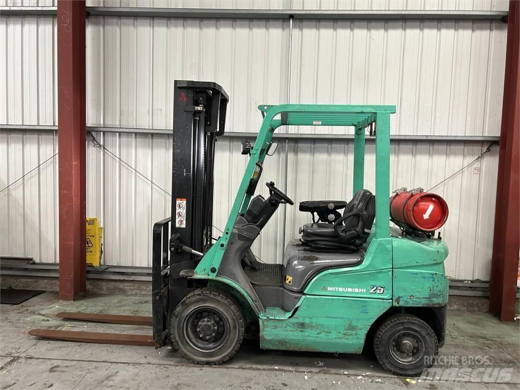Mitsubishi FG25NT Carretillas LPG