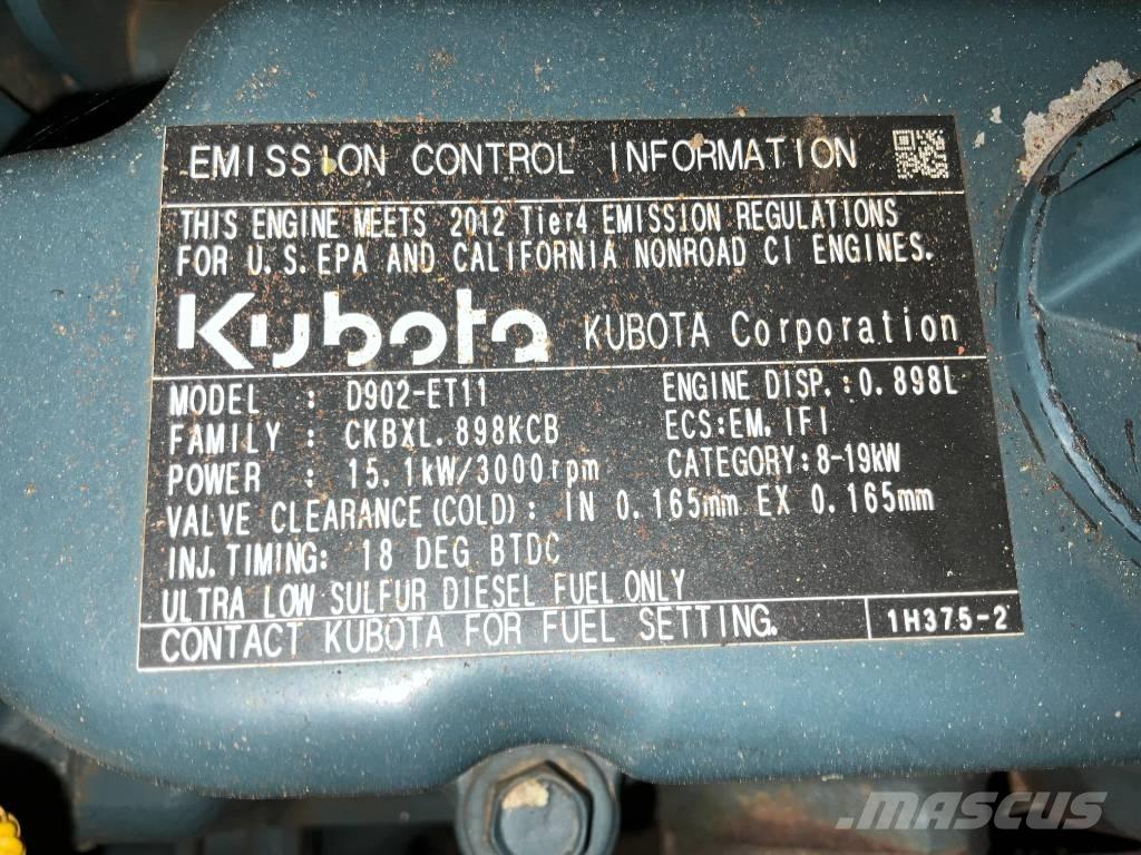 Bomag BW 100 AD M-5 Rodillos de doble tambor