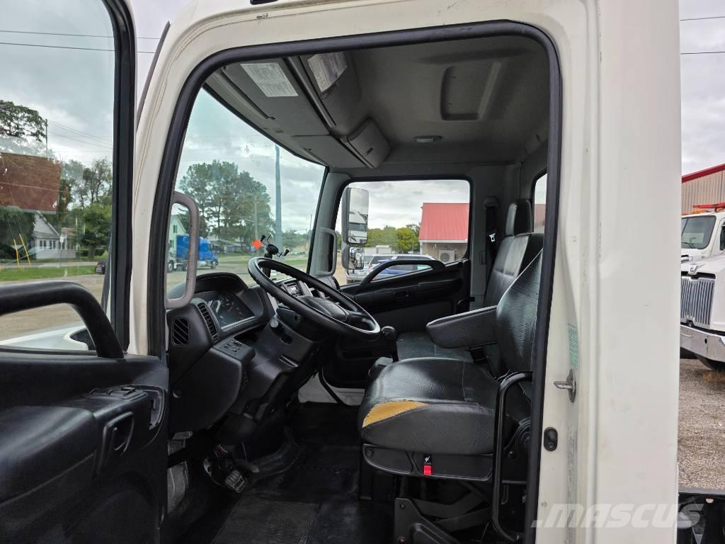 Hino 268 Camiones chasis
