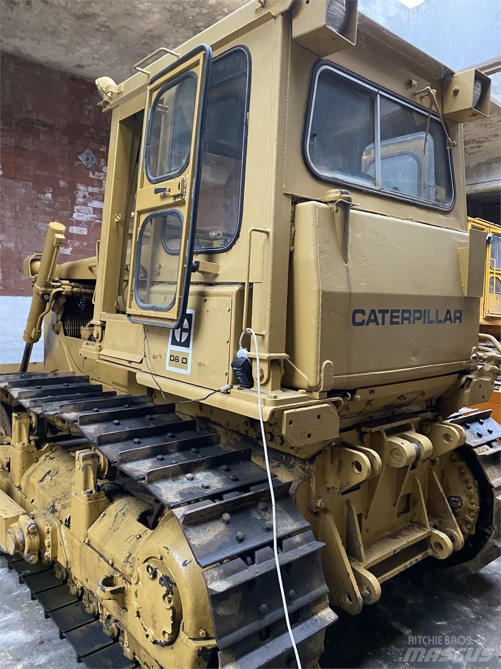 CAT D 6 D LGP Buldozer sobre oruga