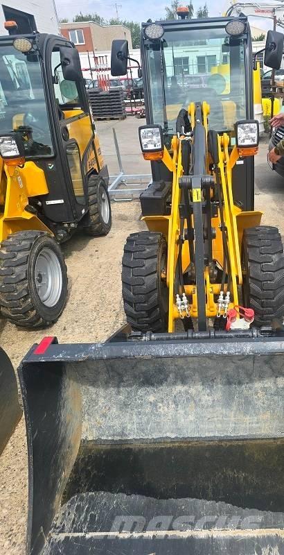 Schäffer 2428 SLT Minicargadoras