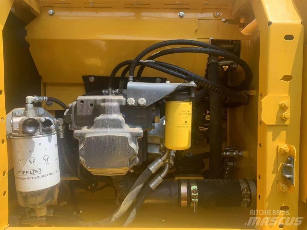 Komatsu PC 200-8 Excavadoras 7t - 12t