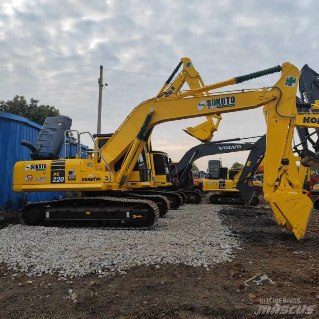 Komatsu PC 220-8 Excavadoras de cadenas