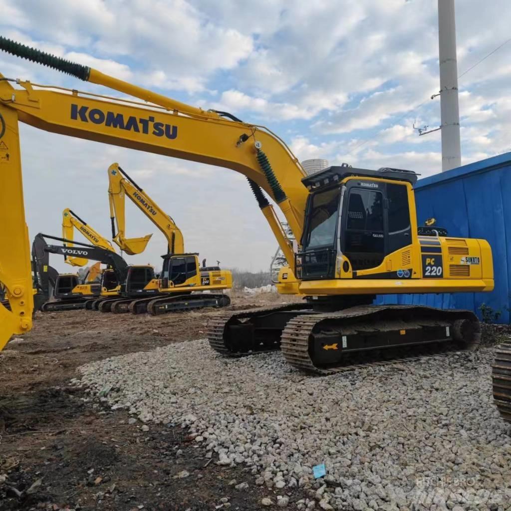 Komatsu PC 220-8 Excavadoras de cadenas