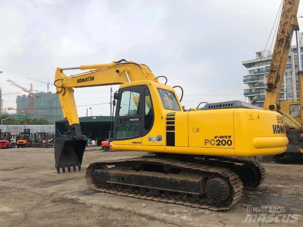 Komatsu PC 200-6 Excavadoras de cadenas