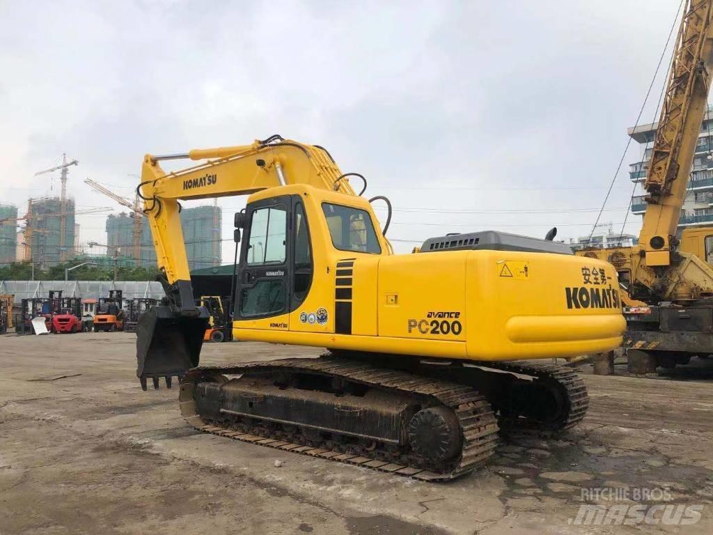 Komatsu PC 200-6 Excavadoras de cadenas
