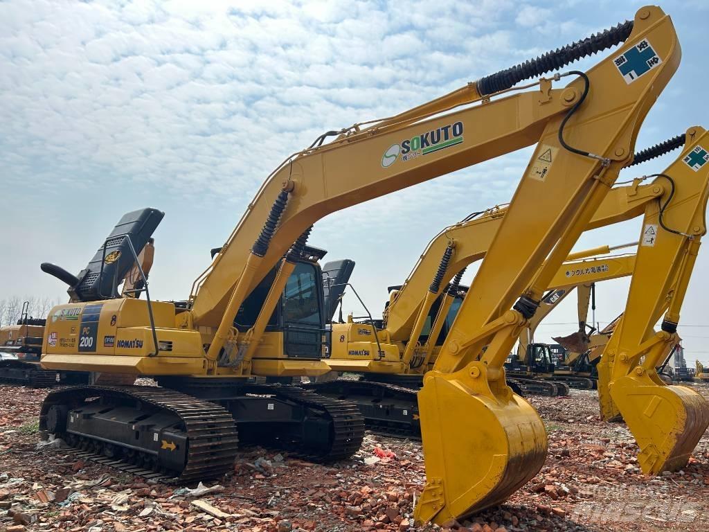 Komatsu PC 200-8 Excavadoras de cadenas