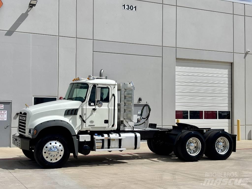 Mack Granite Cabezas tractoras