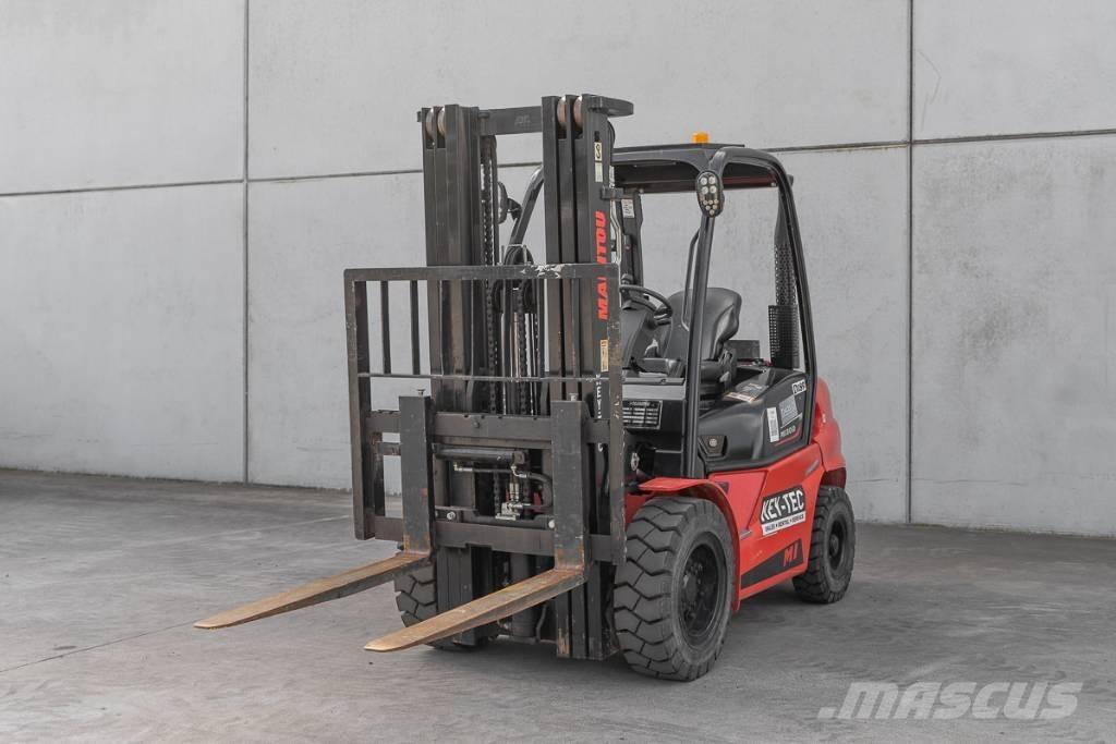 Manitou MI 30 D Carretillas diesel