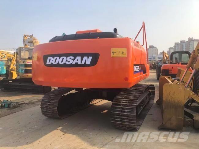 Doosan DH 225 LC-9 Excavadoras de cadenas