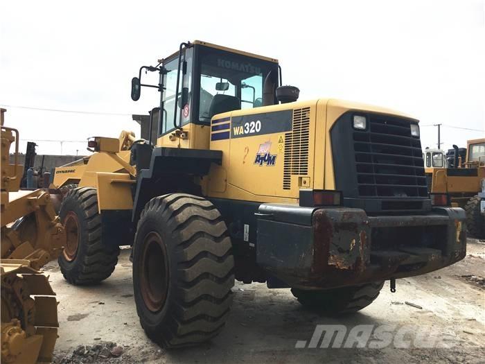 Komatsu WA 320-5 Cargadoras sobre ruedas