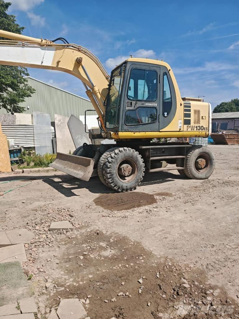 Komatsu PW 130ES-6K Excavadoras de ruedas