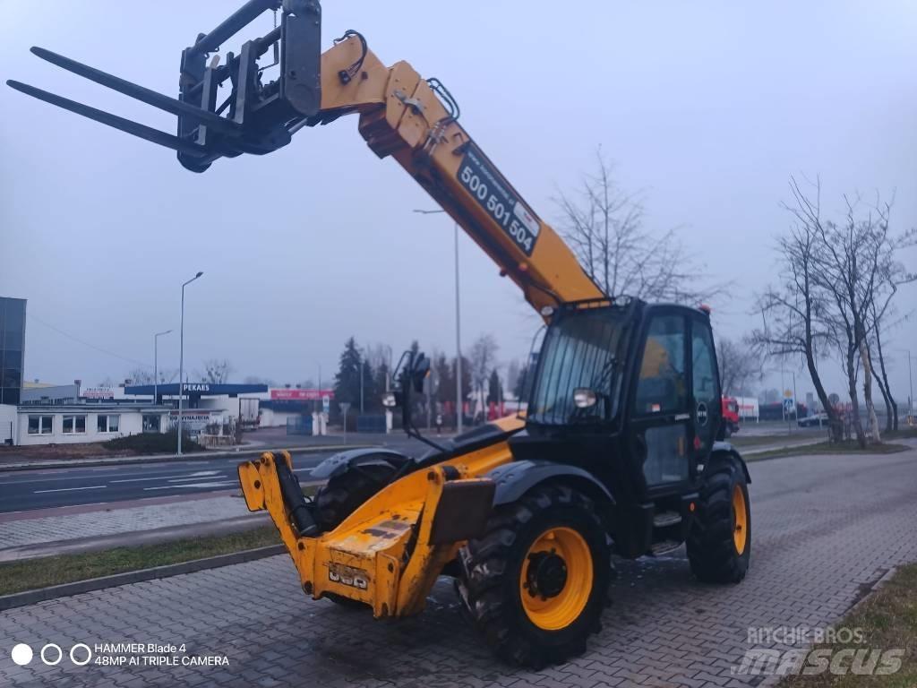 JCB 535-140 Hiviz Carretillas telescópicas