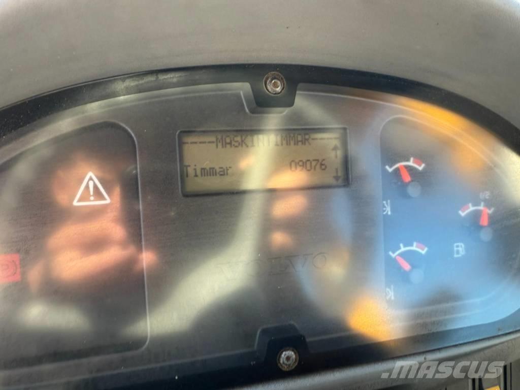 Volvo L 70 E Cargadoras sobre ruedas