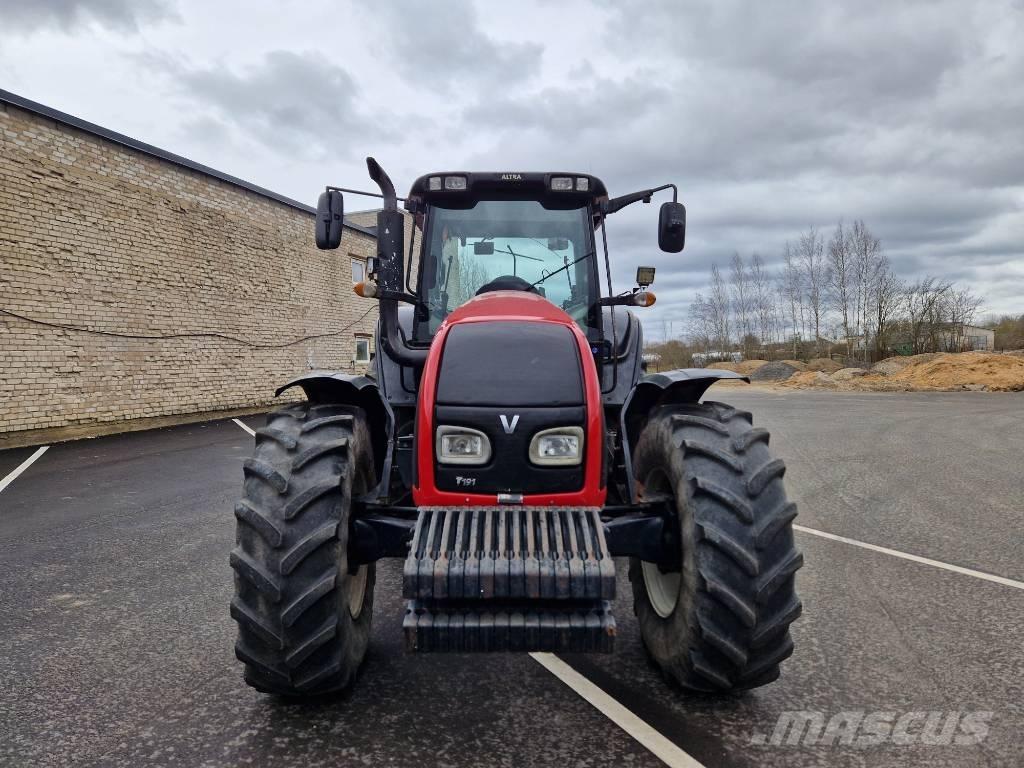 Valtra T 191 Advance Tractores