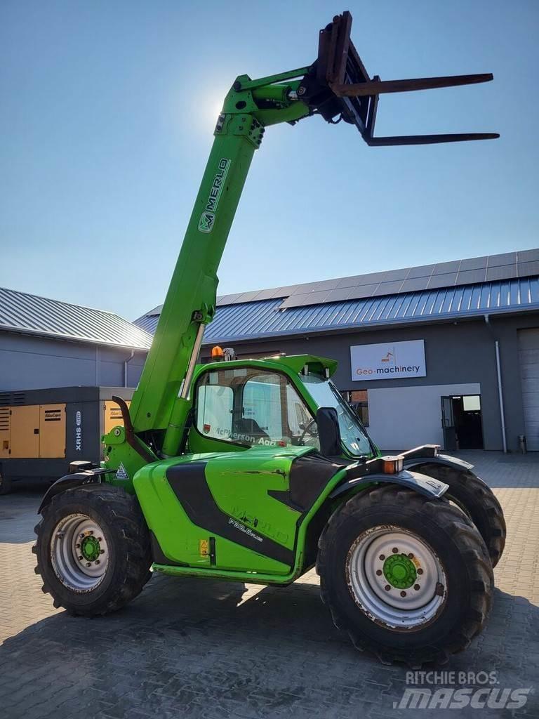 Merlo P32.6 PLUS Cargadoras multifunción