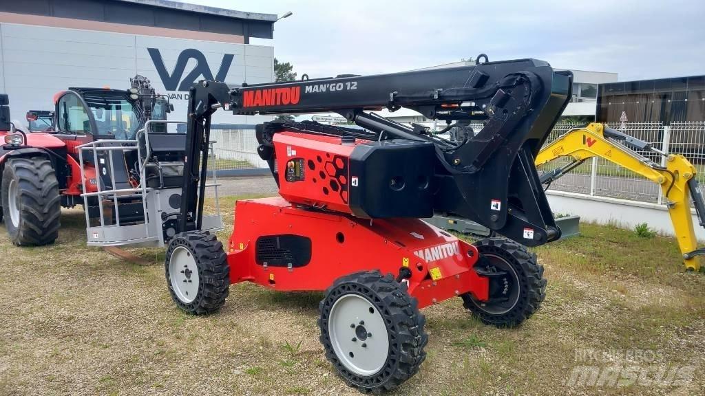 Manitou ManGo 12 Plataforma de trabajo articulada