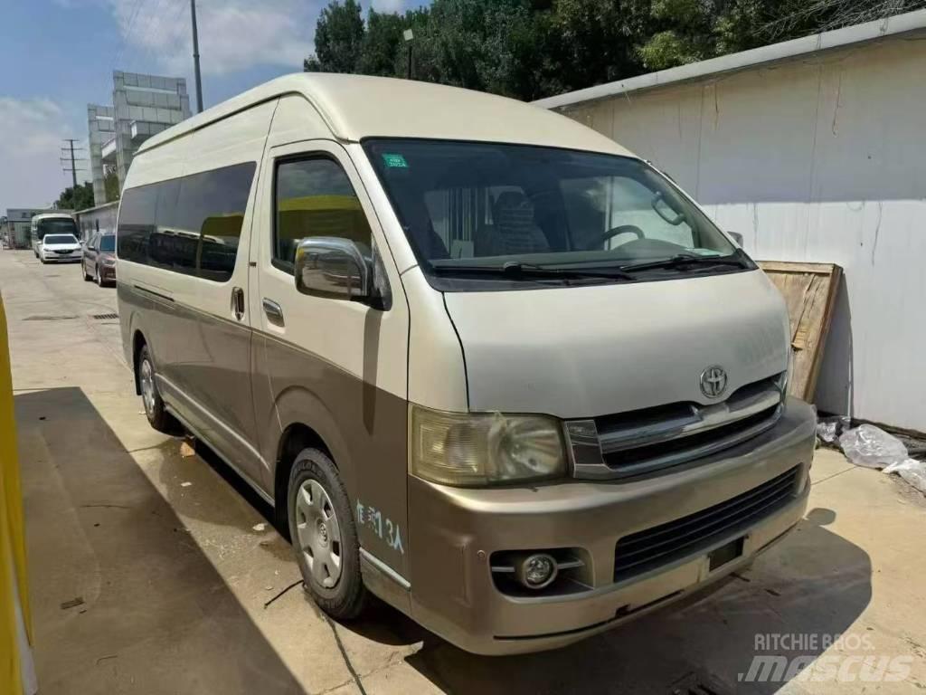 Toyota Hiace Mini autobuses
