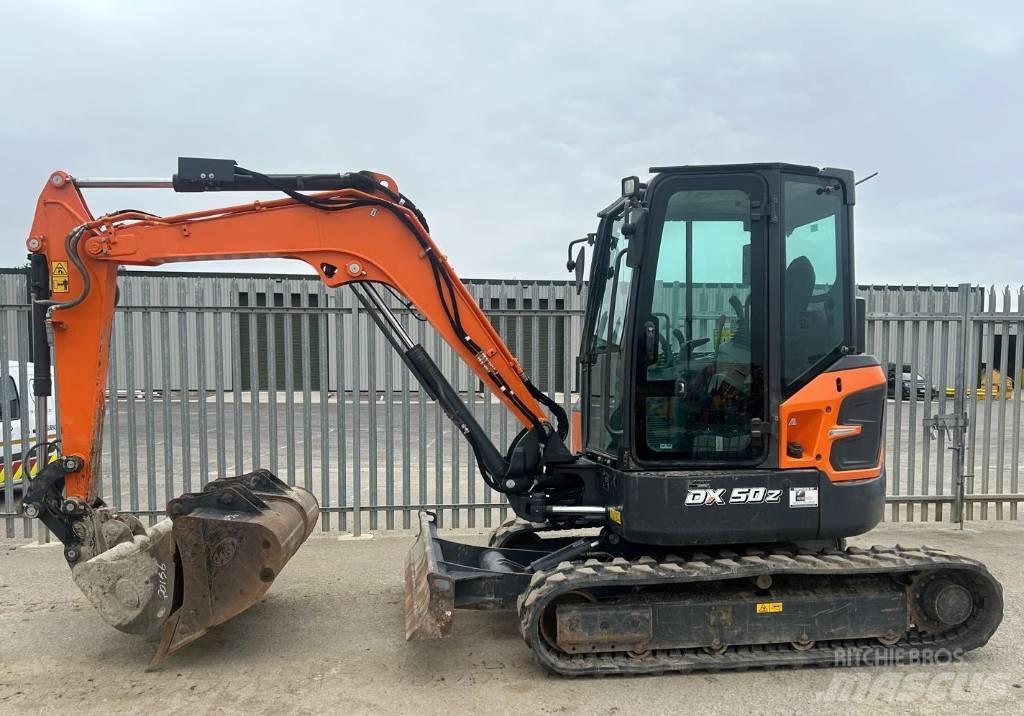 Doosan DX50Z-7 Mini excavadoras < 7t