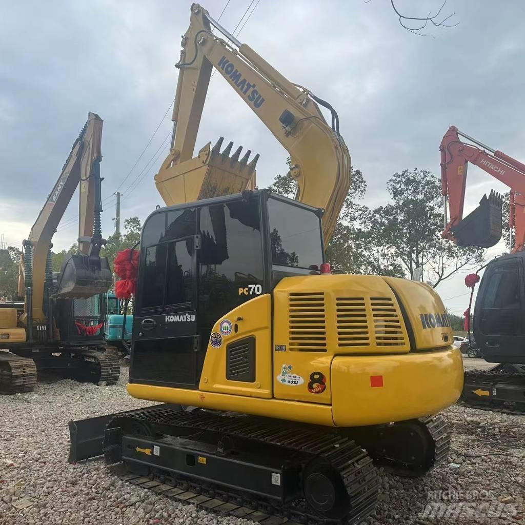 Komatsu PC 70-8 Excavadoras de cadenas