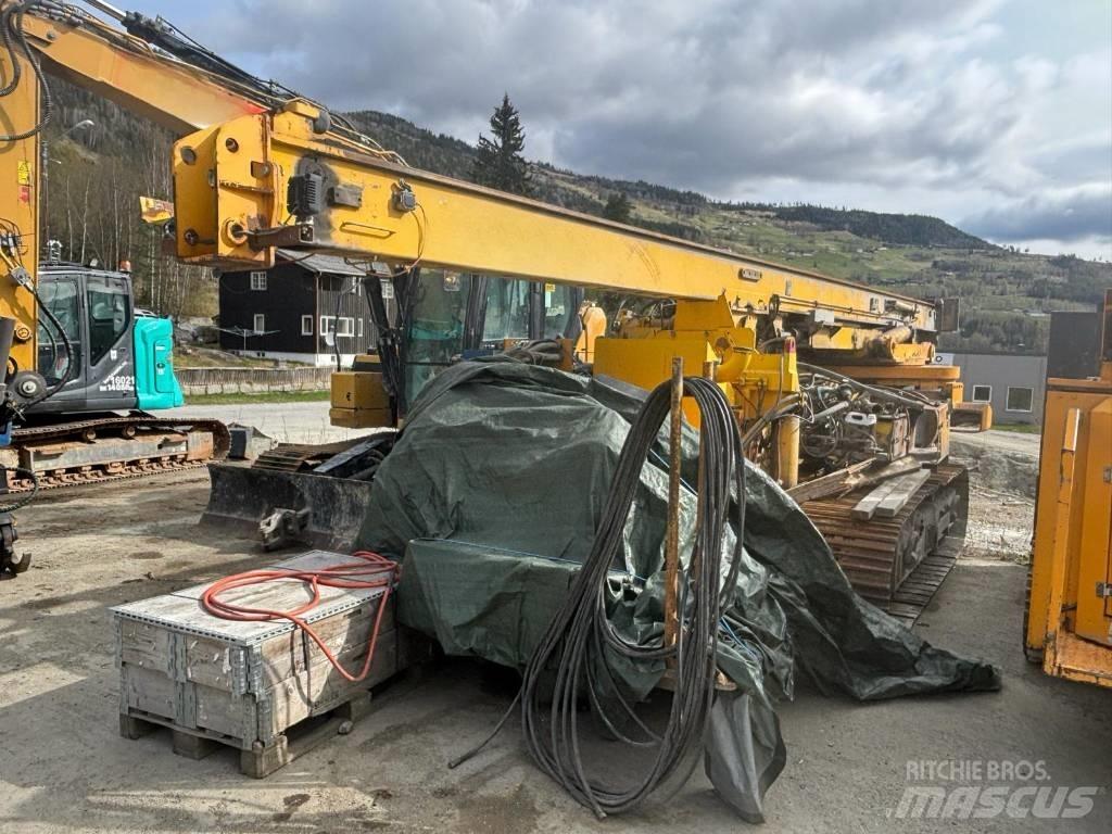 Klemm KR 807 - 5 Máquinas de pilotes
