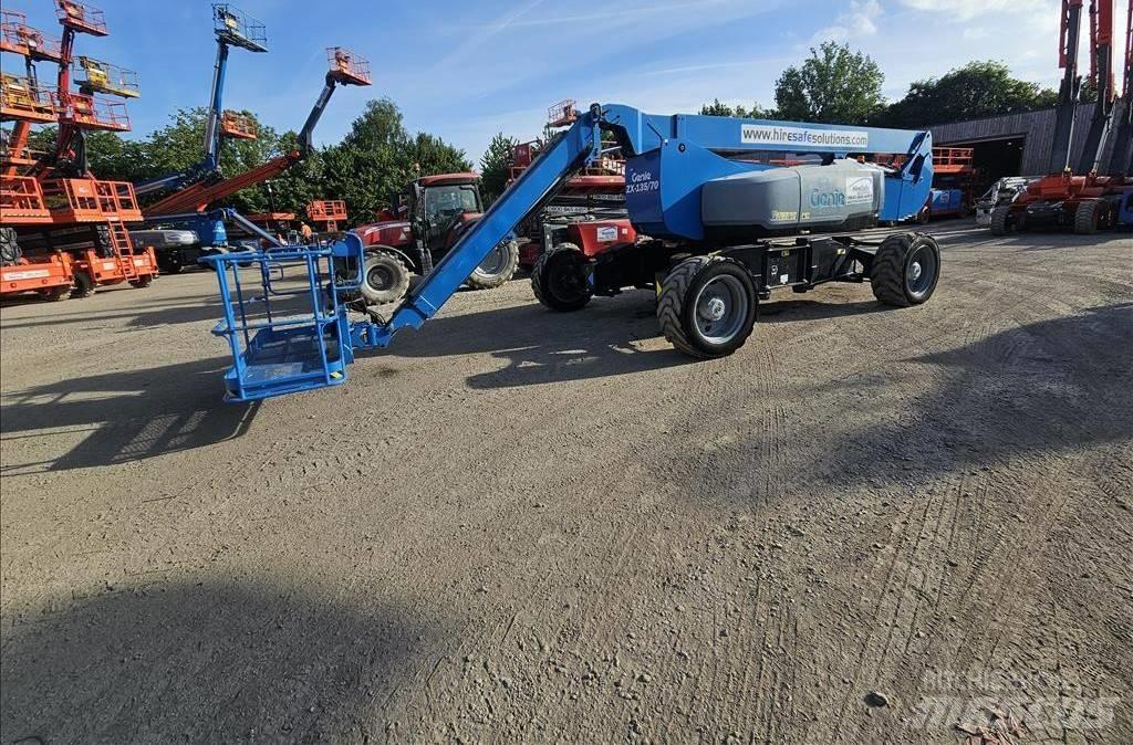 Genie ZX 135/70 Plataforma de trabajo articulada