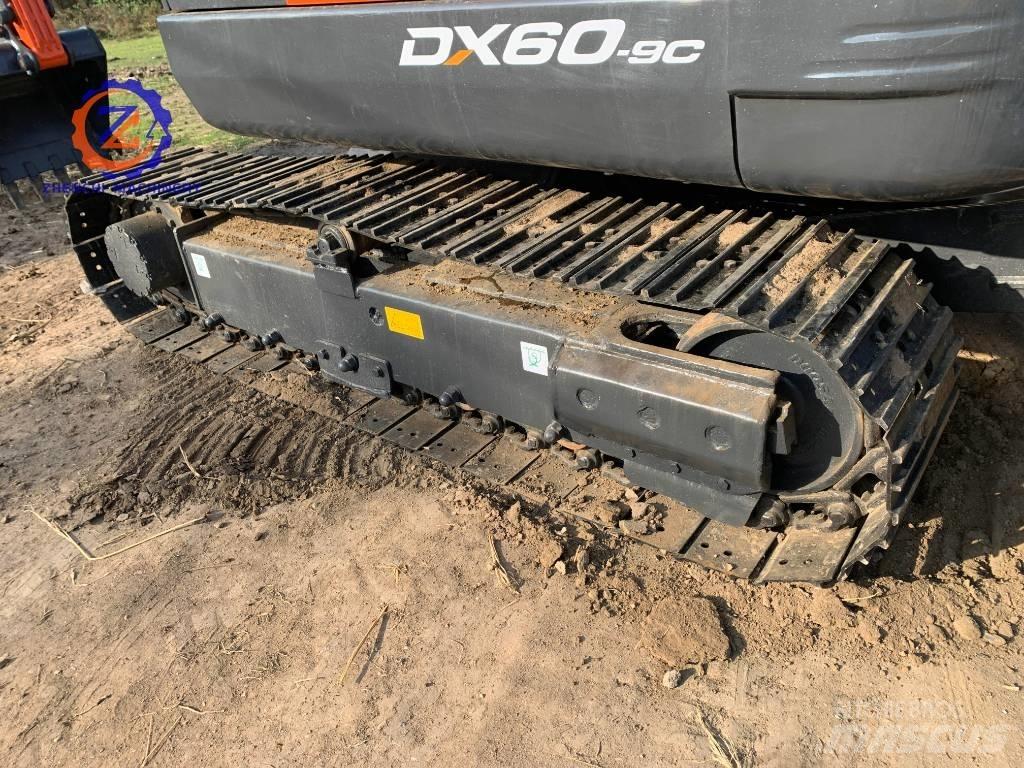 Doosan DX 60 Mini excavadoras < 7t