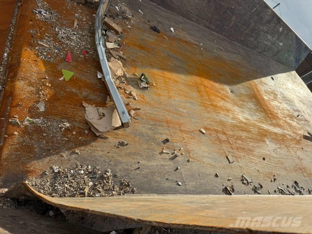 Haas Tyron 2000 XL Trituradoras para desguace