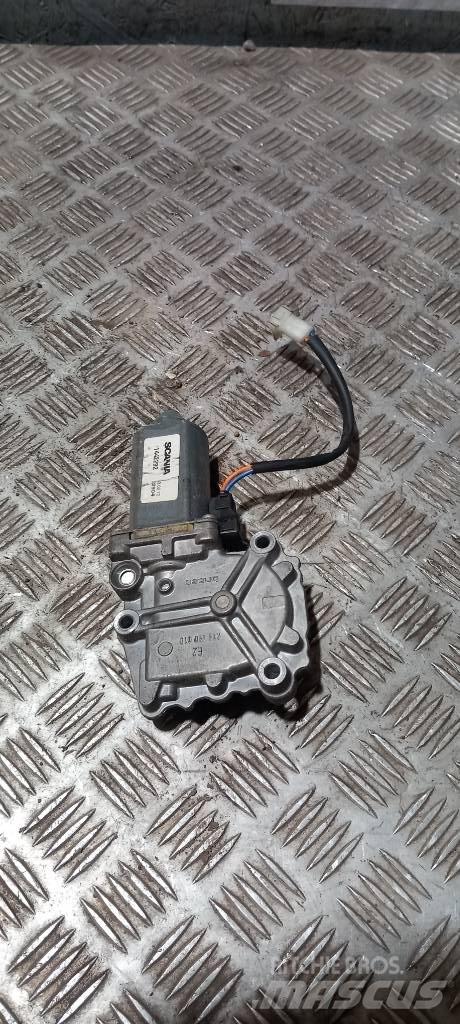 Scania R 440   1442292 Cabinas e interior