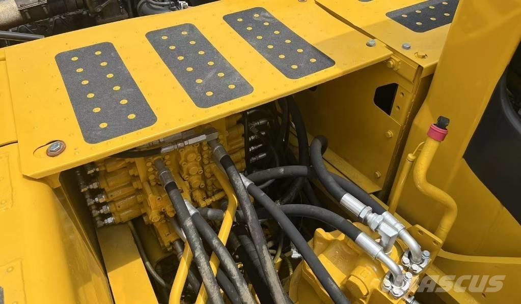 Komatsu PC200-7 Excavadoras de cadenas