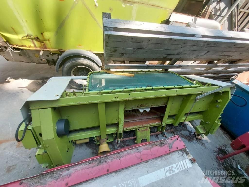 CLAAS Pick Up 300 HD Otros equipos usados para la recolección de forraje