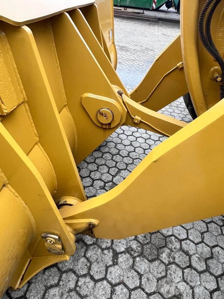 CAT 966M Cargadoras sobre ruedas
