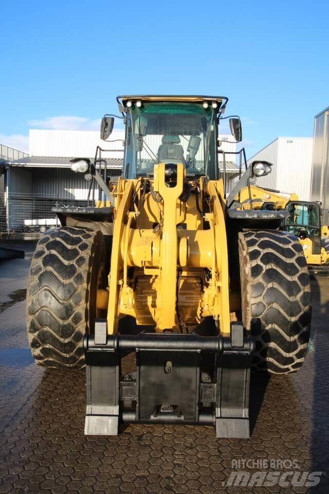 CAT 966M Cargadoras sobre ruedas