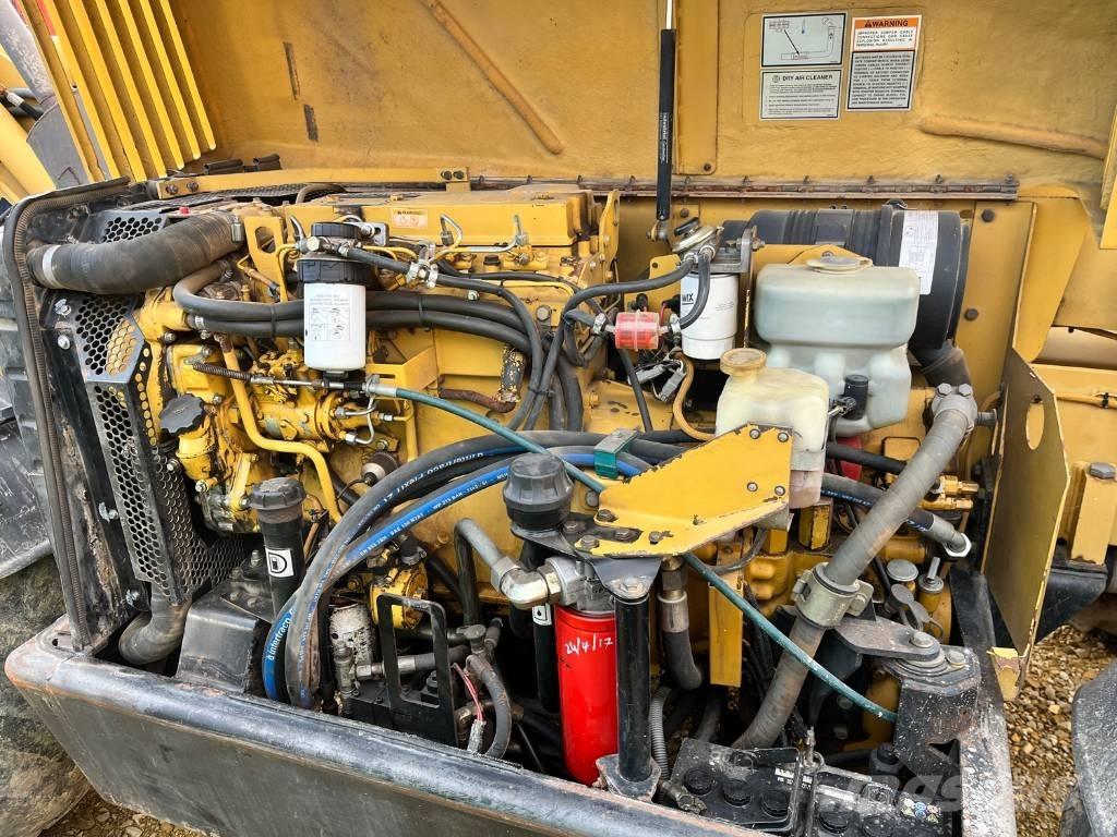 CAT TH 62 Carretillas telescópicas