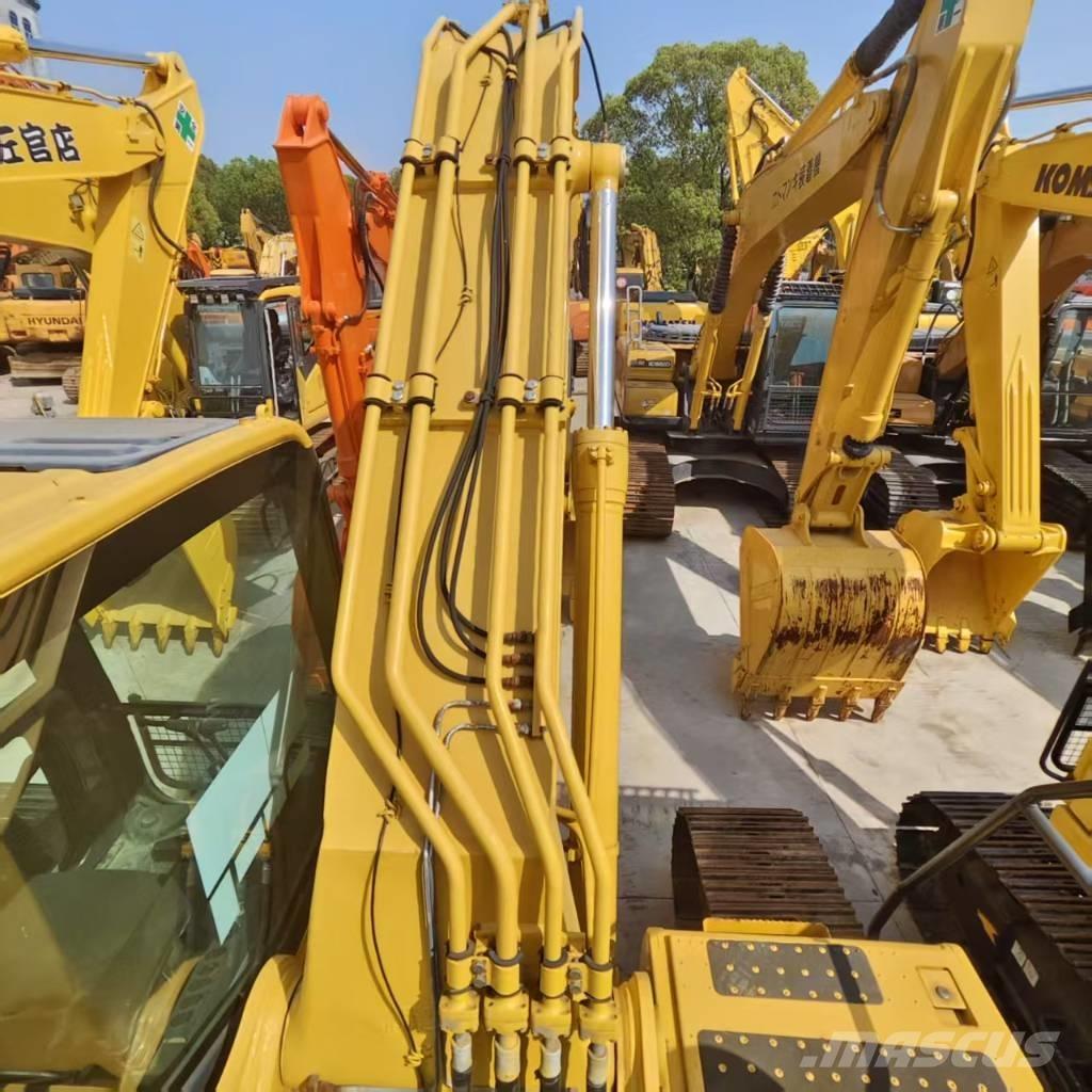 Komatsu PC 220-8 Excavadoras de cadenas